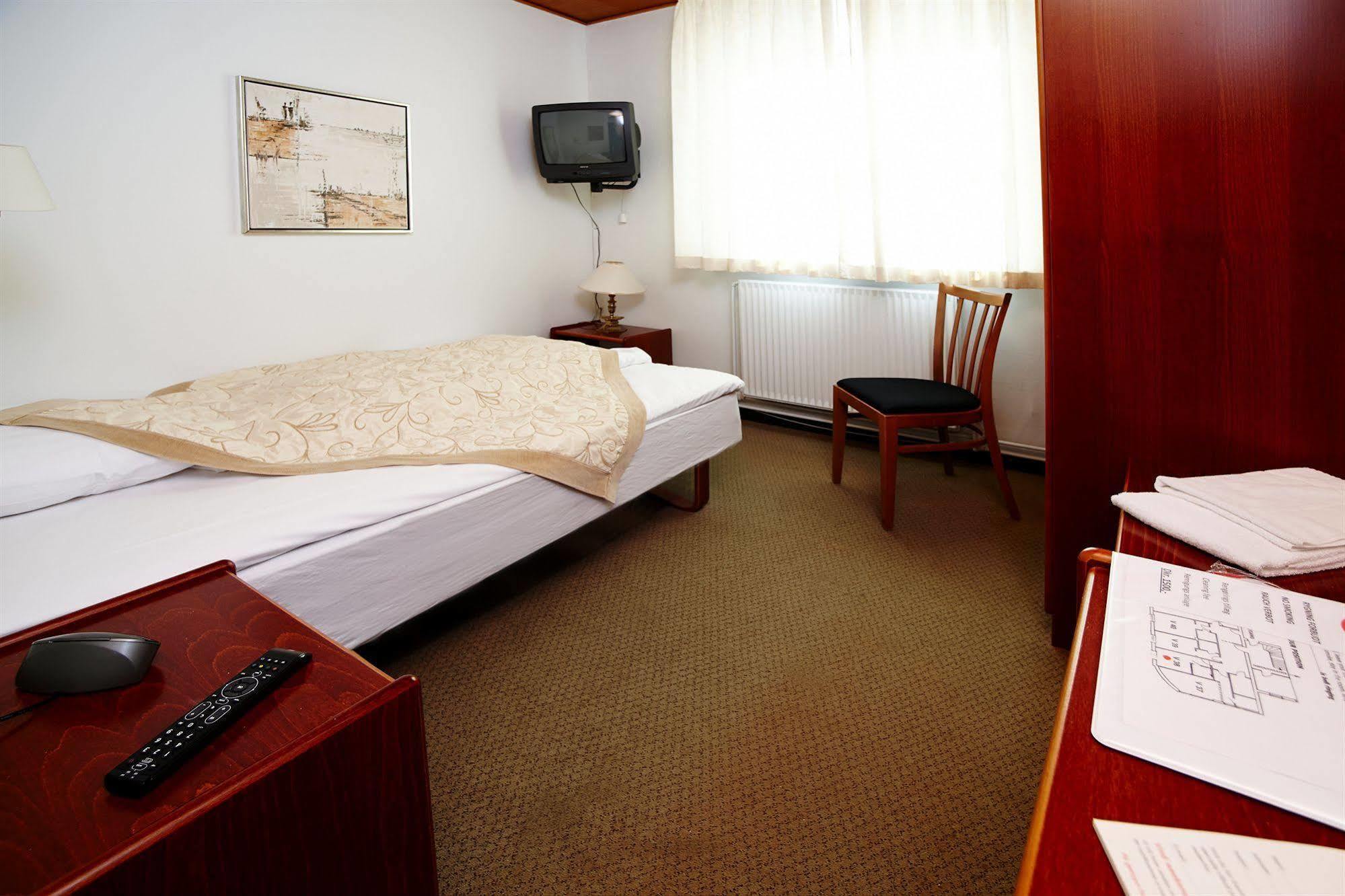 Hotel Vildbjerg Ngoại thất bức ảnh